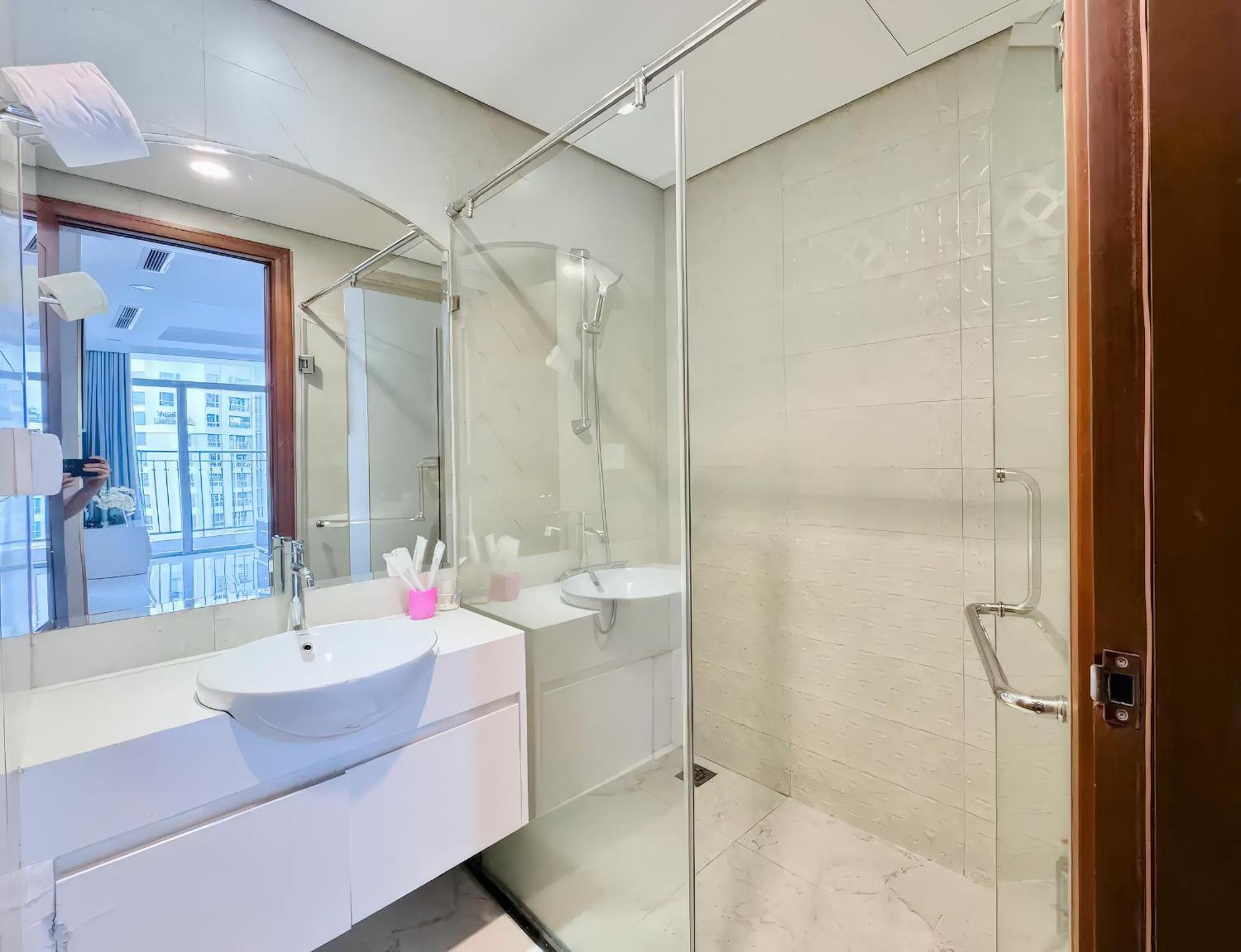 Urban Zen Saigon - Vinhomes Landmark 81