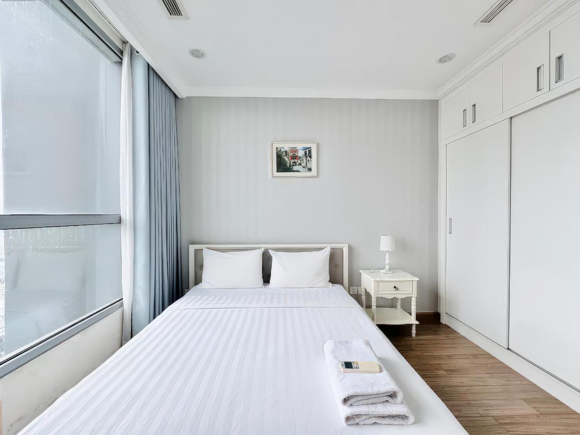 Căn hộ Urban Zen Saigon - Vinhomes Landmark 81 *