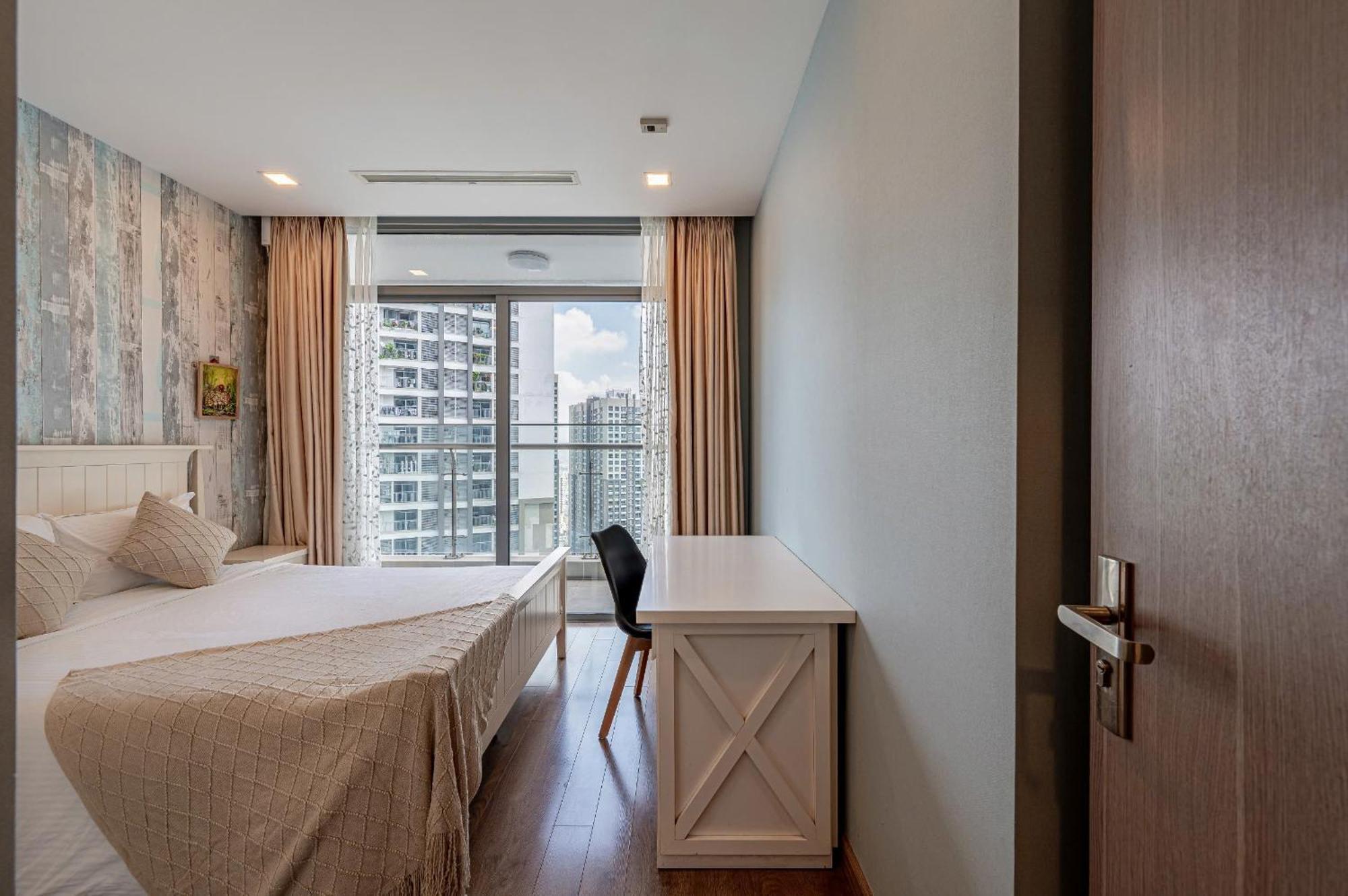 Urban Zen Saigon - Vinhomes Landmark 81 * TP. Hồ Chí Minh
